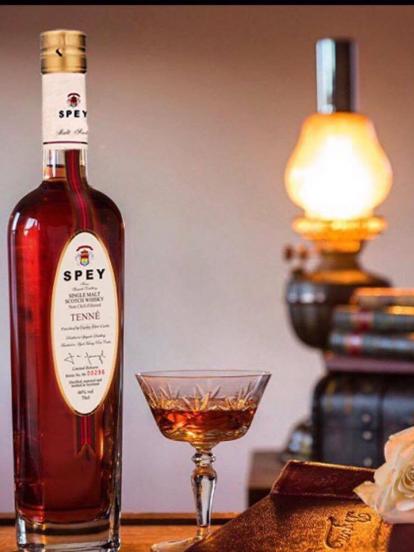 spey distillery single malt scotch whisky speyside médailles